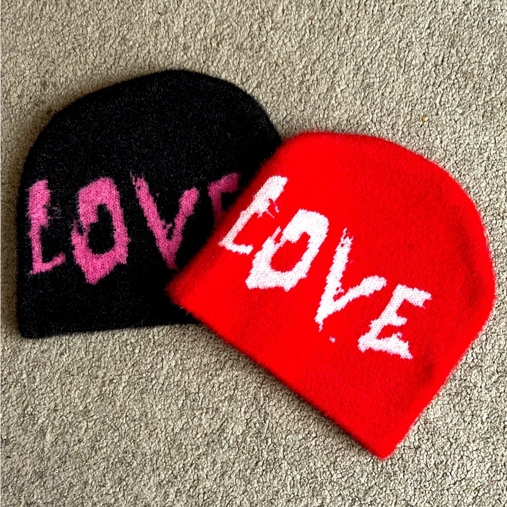 Mohair Fuzzy Beanie’s